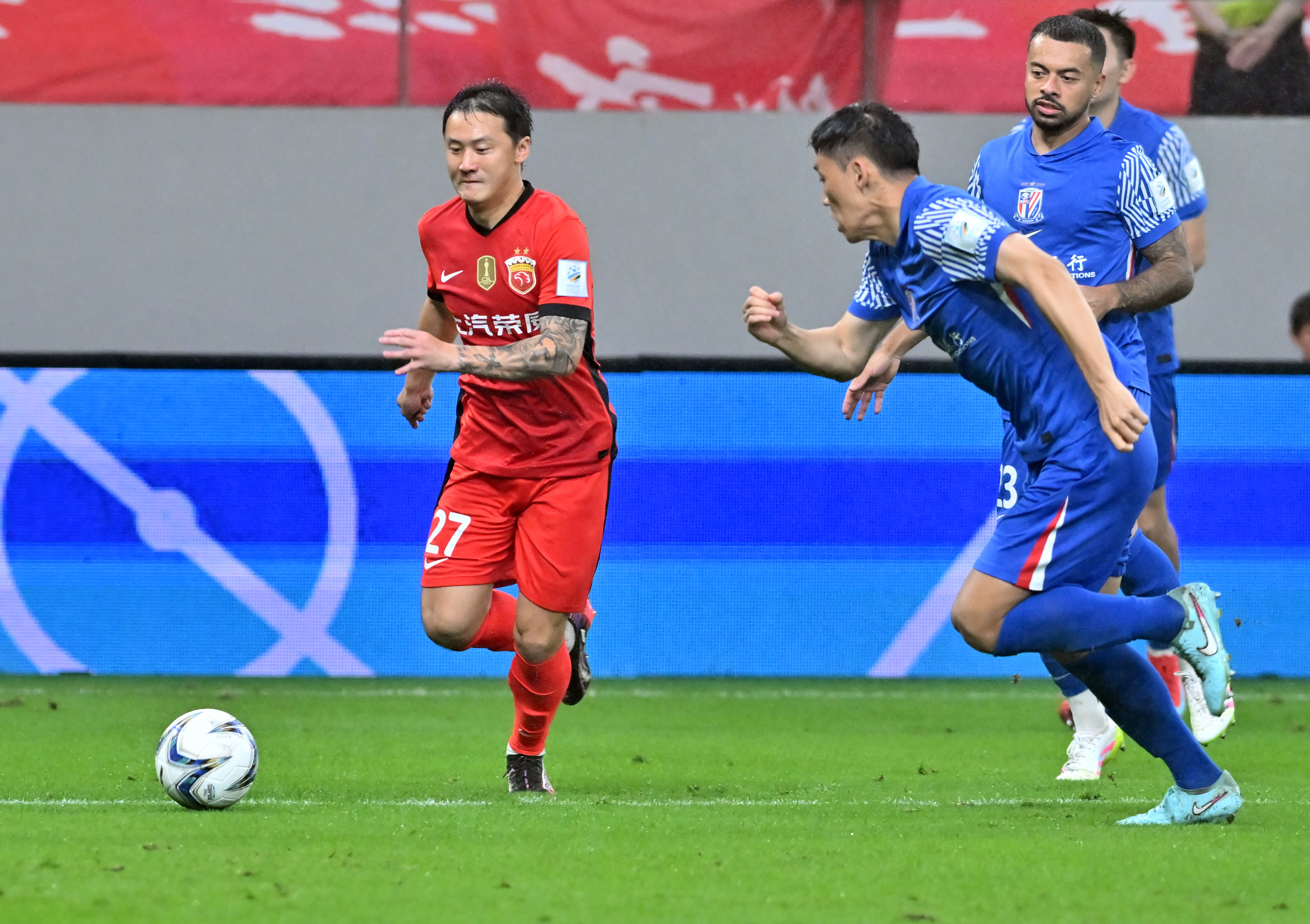 上海申花迎NBA季后赛关键赛，冲刺阶段门线救险，底气十足，赛程密集仍需轮换的简单介绍米兰体育下载