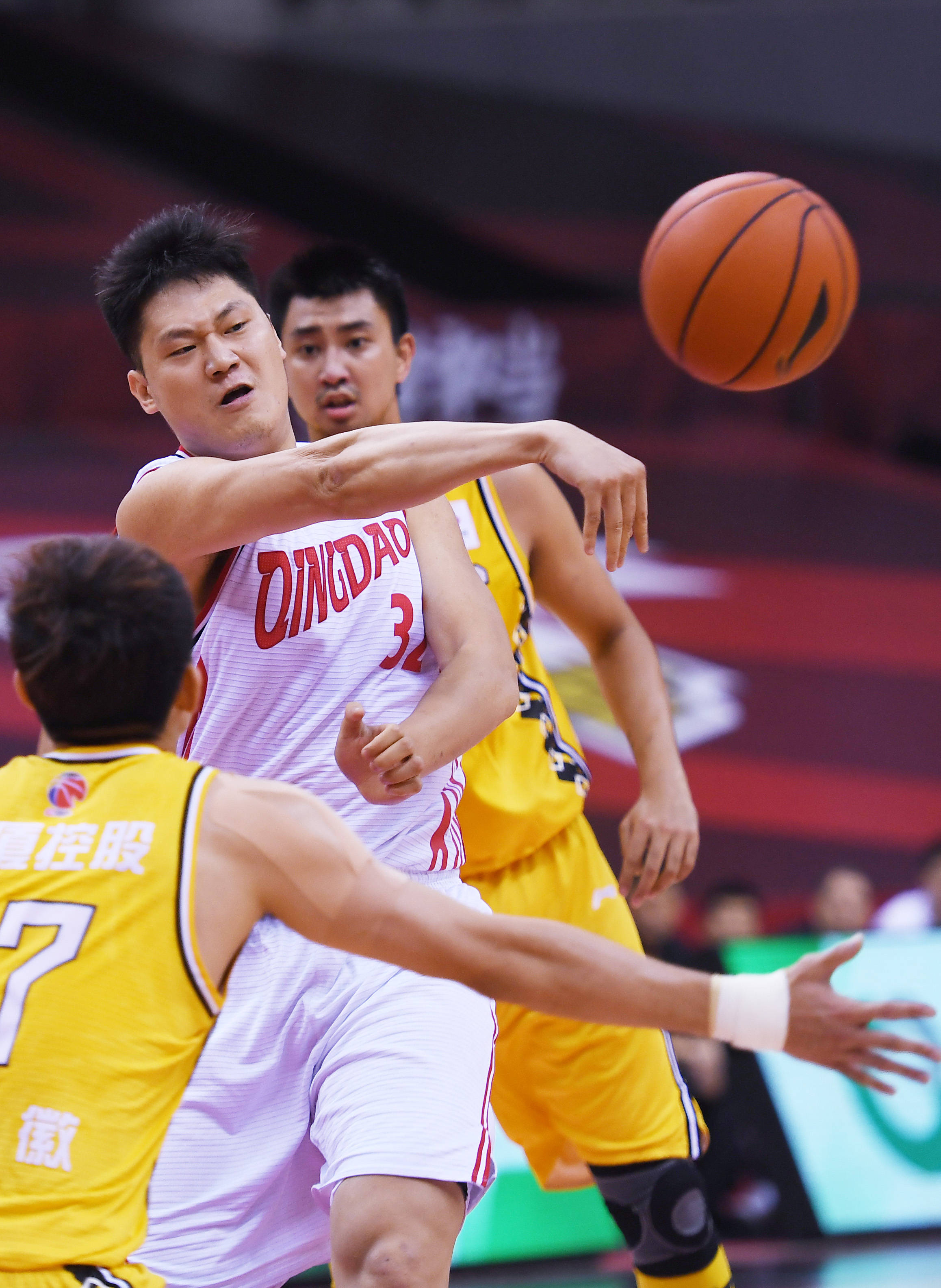 北京首钢围绕CBA季后赛伤情更新圣安东尼奥马刺造点机会备战足总杯，曼联加时末段战术微调看傻球迷的简单介绍AC米兰官网